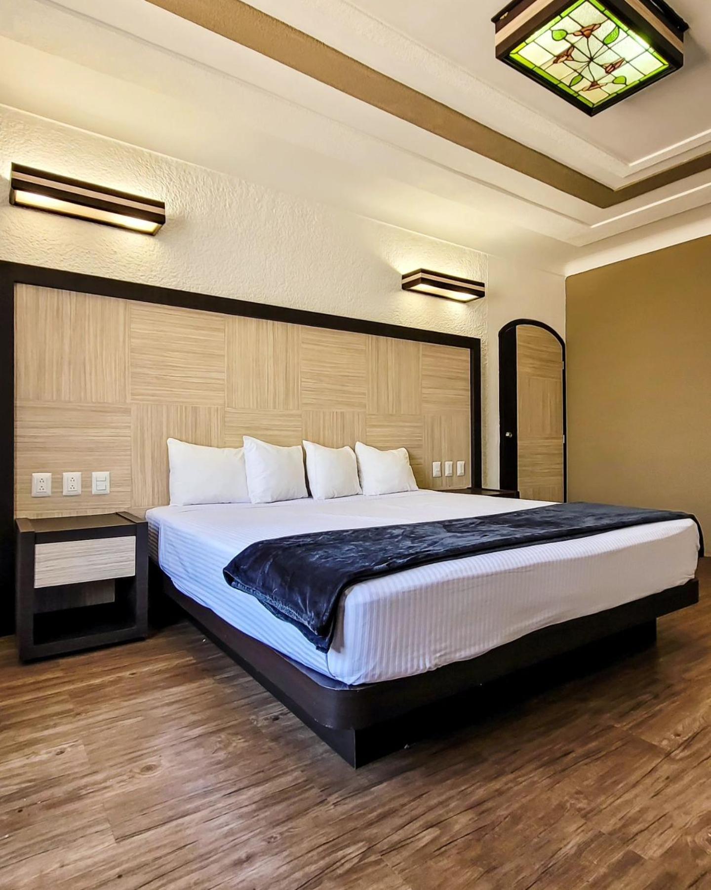 Hotel Paseo De La Presa Guanajuato Extérieur photo