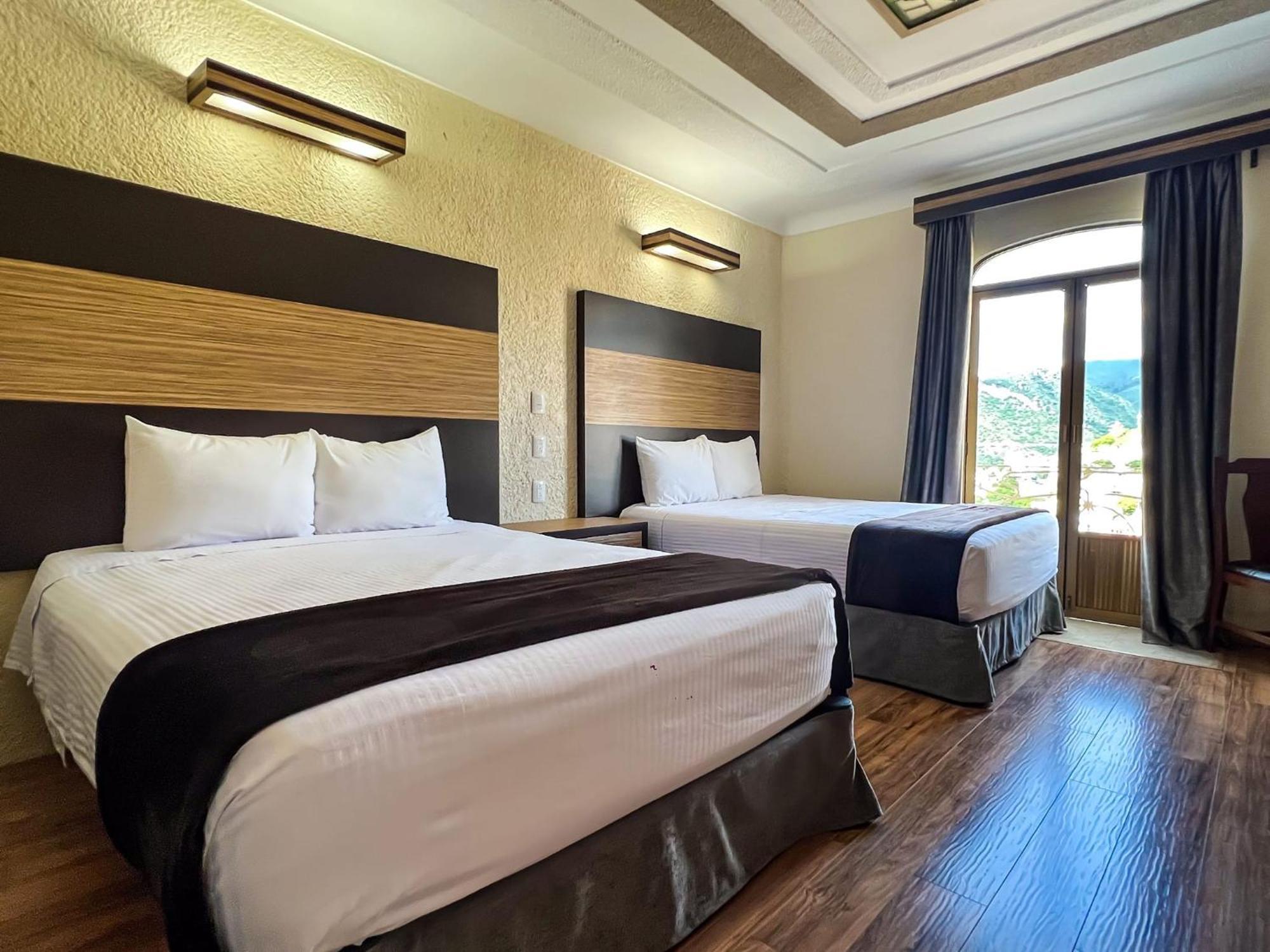 Hotel Paseo De La Presa Guanajuato Extérieur photo