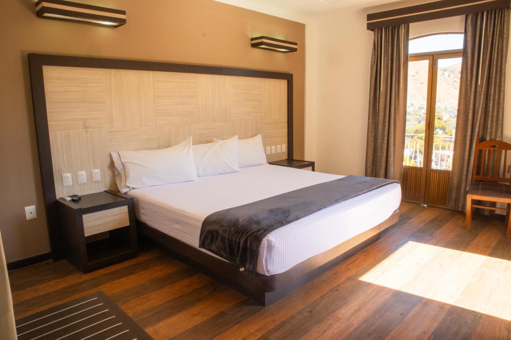 Hotel Paseo De La Presa Guanajuato Extérieur photo
