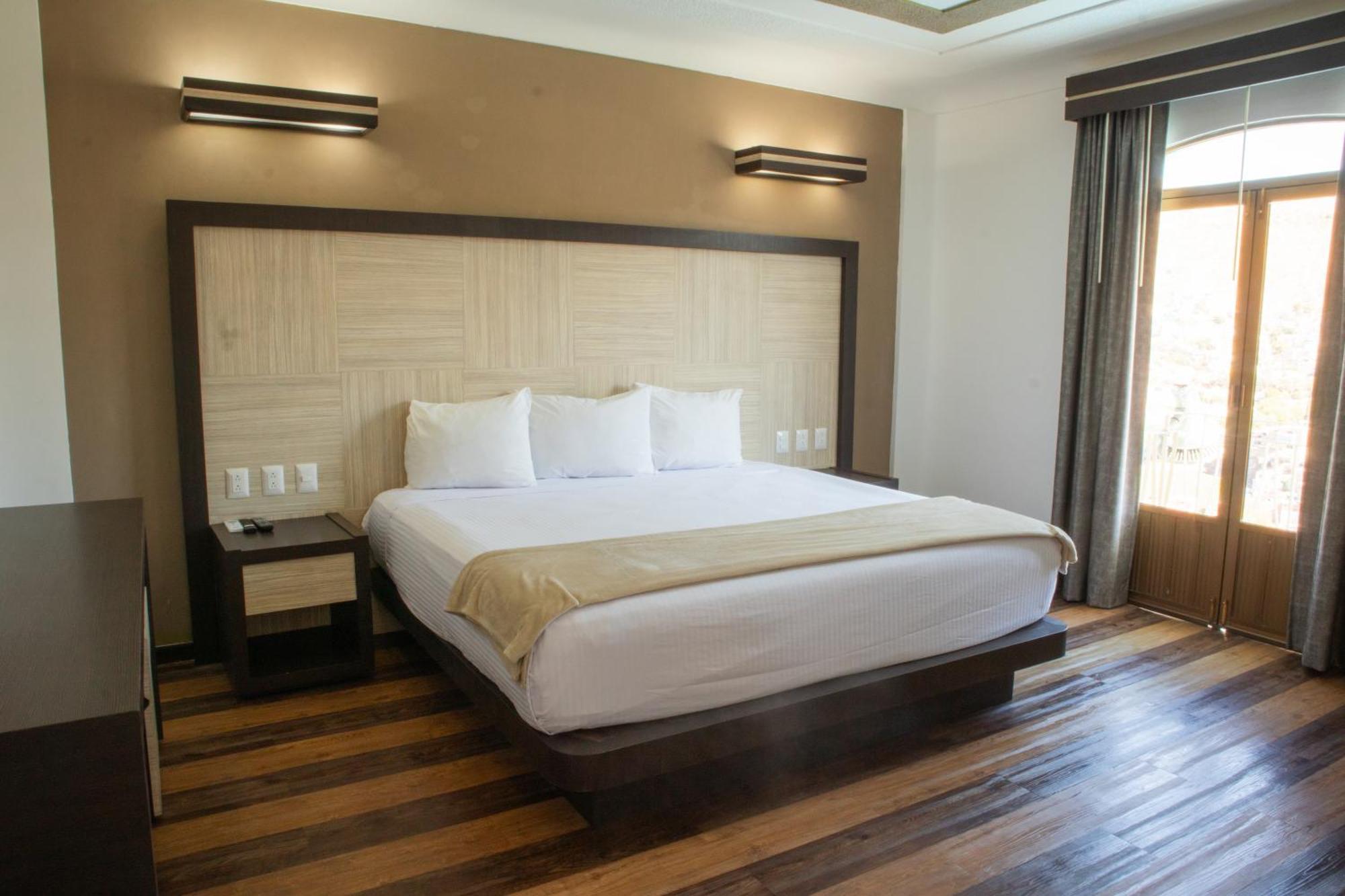 Hotel Paseo De La Presa Guanajuato Extérieur photo